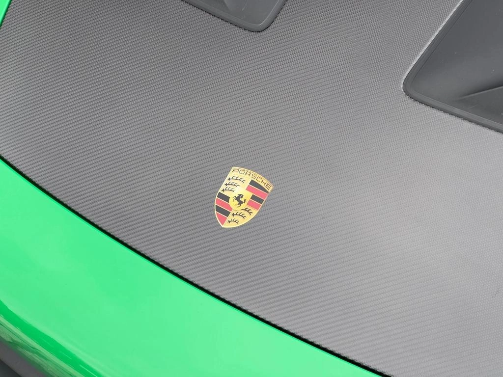 Porsche 911 (992) GT3 RS - Image 9