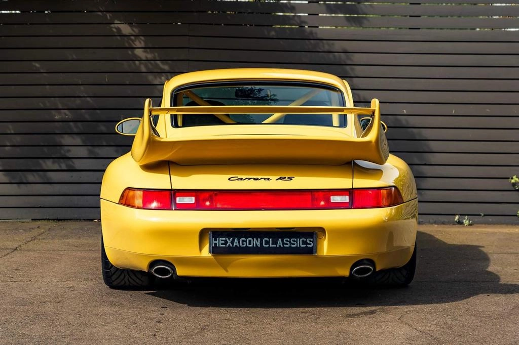Porsche 911 Carrera RS 3.8 (993) - Image 11