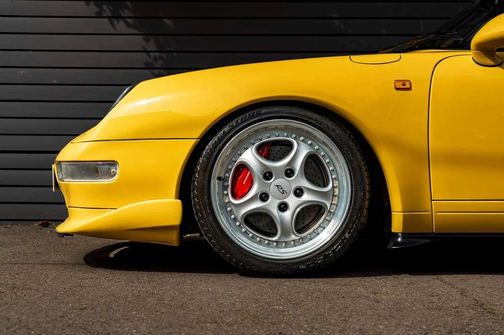 Porsche 911 Carrera RS 3.8 (993) - Image 19