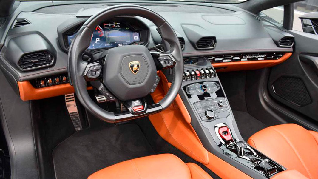 Lamborghini Huracan Spyder - Image 7