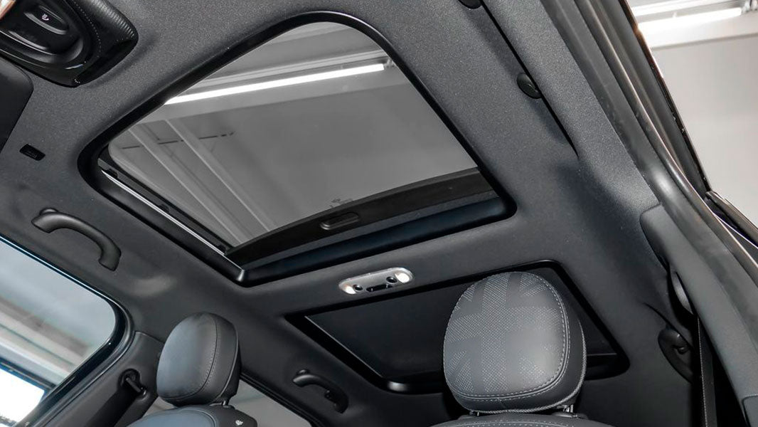MINI John Cooper Works Countryman - Image 3