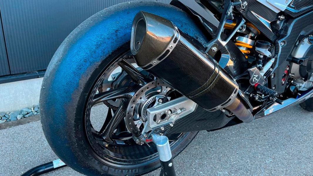 BMW HP4 Race - Image 5