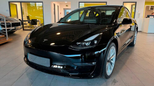 Tesla Model 3 Long Range